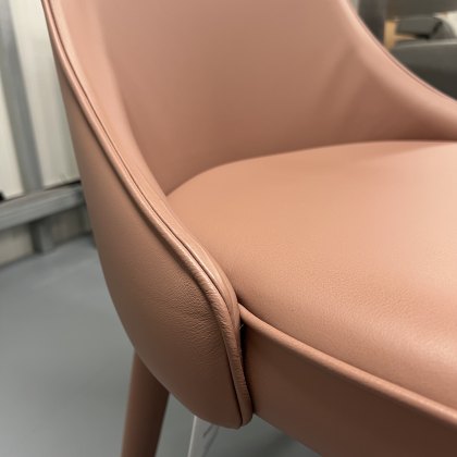 1 x Bontempi Casa Clara wrapped dining chair - covered in nappa leather PR23T 1 x Bontempi Casa Clara wrapped dining chair - covered in nappa leather PR23T