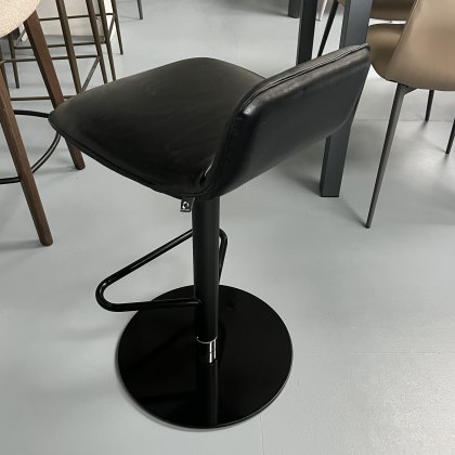 1 x Connubia Calligaris Riley barstool - CB2109 - G8N 1 x Connubia Calligaris Riley barstool - CB2109 - G8N