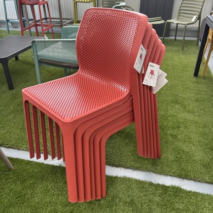 6 x Nardi Bit bistrot dining chairs in Corallo (5 day delivery) 6 x Nardi Bit bistrot dining chairs in Corallo (5 day delivery)