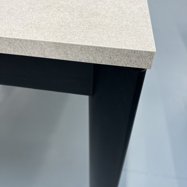 Connubia Calligaris Connubia Calligaris extending Lord table 160-220 x 85 with melamine top & ash smoke legs