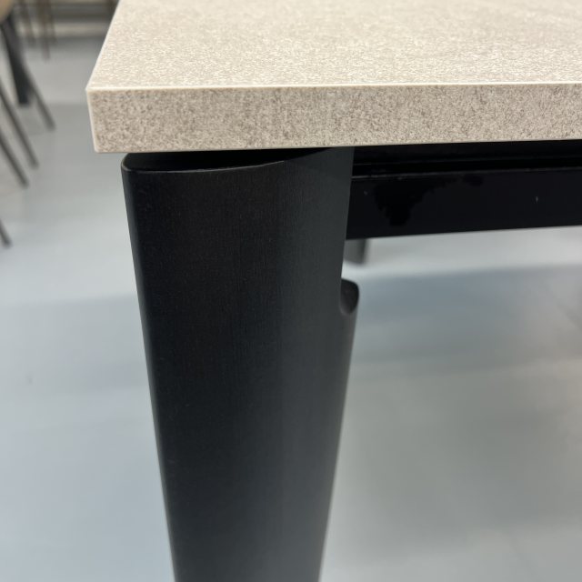 Connubia Calligaris Connubia Calligaris extending Lord table 160-220 x 85 with melamine top & ash smoke legs