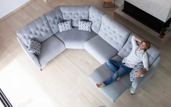 Fama Avalon corner sofa with recliner seats