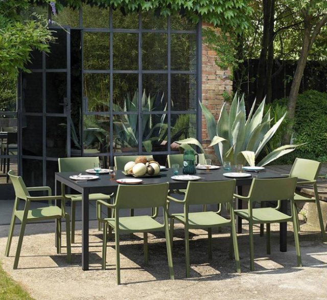 Nardi Rio alu outdoor extending dining table