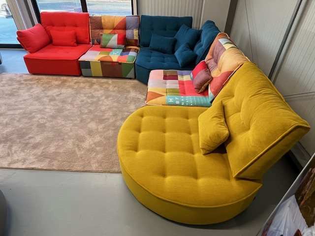 Ex Display Fama Arianne Love modular sofa