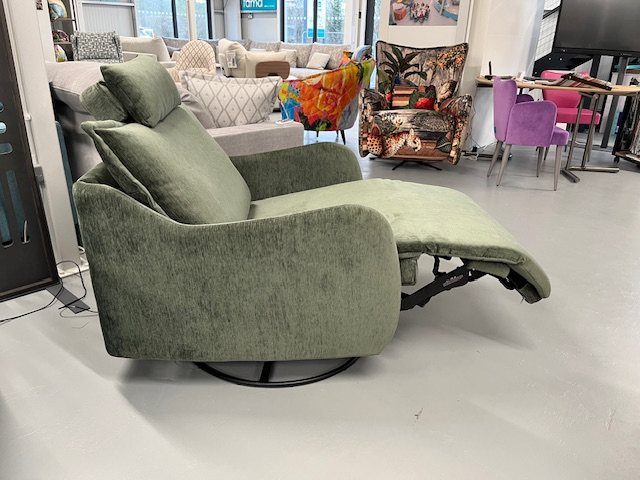 Fama Abel recliner chair